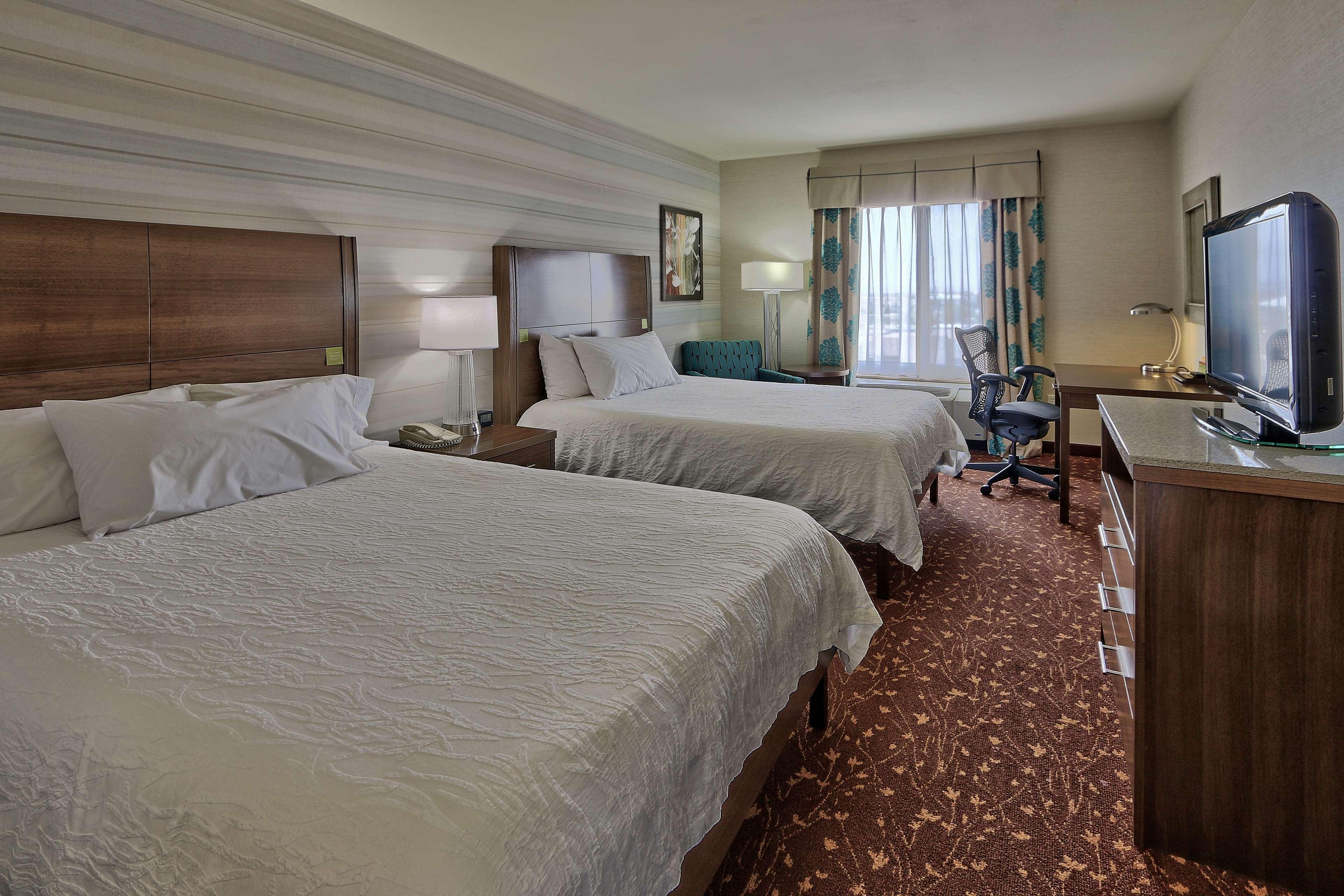 Hilton Garden Inn Albuquerque Airport Exterior photo