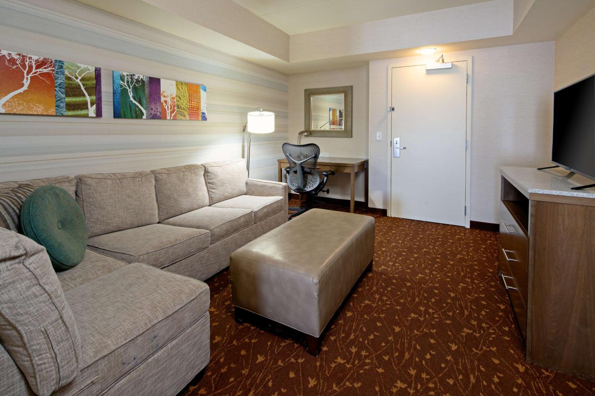 Hilton Garden Inn Albuquerque Airport Exterior photo